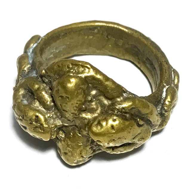 Hwaen Ngu Giaw Sap See Gler 2460 BE - 4 Entwined Snakes Magic Ring Protection & Wealth - Luang Por Im Wat Hua Khao 03270