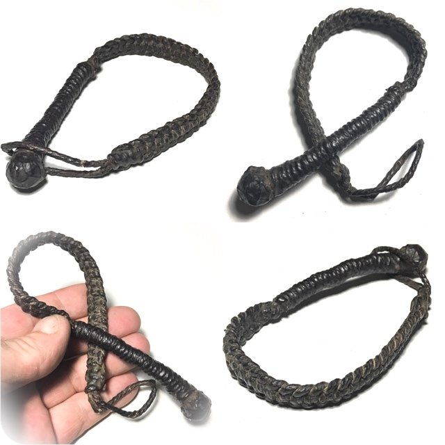 Prakot Khaen Pirod Warrior Armband of Invincibility Luang Por Muang Wat Ban Tuan Pre 2460 BE
