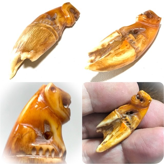 Khiaw Gae Suea Carved Tooth Tiger Amulet 4 Cm Luang Por Parn Wat Bang Hia (2368 - 2453 BE) - Kong Grapan Chadtri Maha Amnaj Talismanic Amulet of Master Class Status