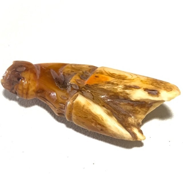 Khiaw Gae Suea Carved Tooth Tiger Amulet 4 Cm Luang Por Parn Wat Bang Hia (2368 - 2453 BE) - Kong Grapan Chadtri Maha Amnaj Talismanic Amulet of Master Class Status