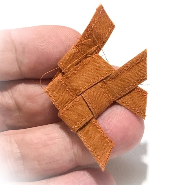 Pla Tapian Jiworn Wealth Attracting Barbfish Monks Robe Origami Yantra for Prosperity - Luang Phu Rian Wat Bang Rahoeng