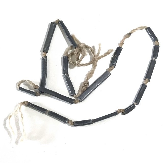 Chueak Takrut Sip Gao Dork 19 Leaden Yantra Scrolls on Cord Luang Por Mui Wat Don Rai