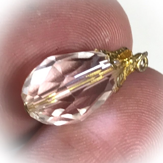 Look Gaew Sarapat Neuk Sacred Wishing Crystal of Luang Por Ruesi Ling Dam Wat Ta Sung