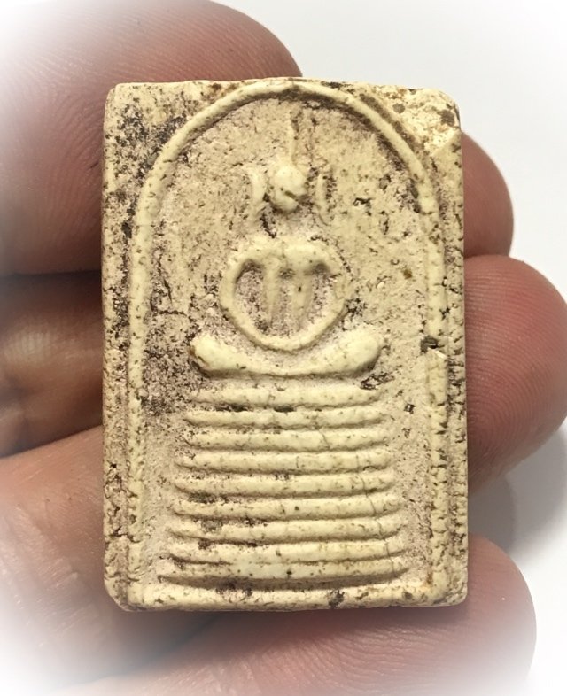 Pra Somdej Wat Gaes Chaiyo Pim Gao Chan Nork Pim Circa 2390-6 BE With Certificate of Authenticity Somdej Dto Prohmrangsri
