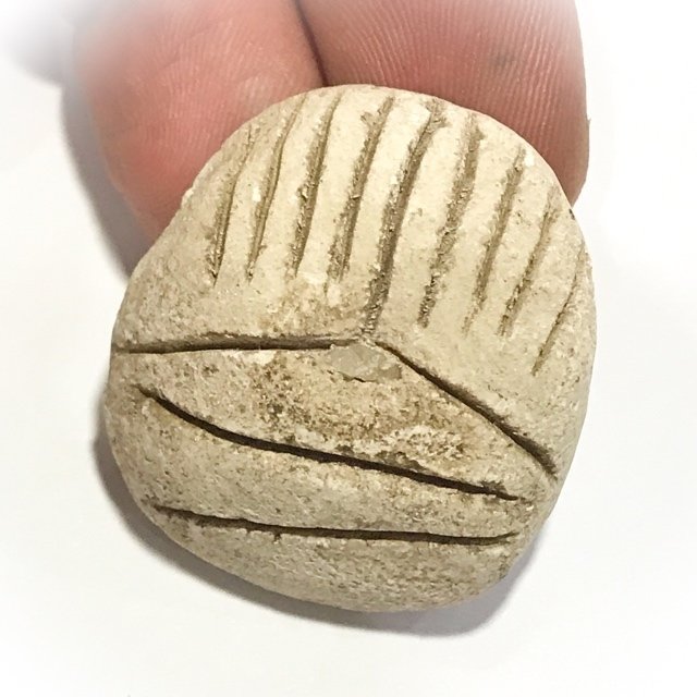 Pra Pid Ta Putto Nuea Poon Sek Pim Yai Extremely Rare Amulet Mae Chee Bun Ruean Wat Awut