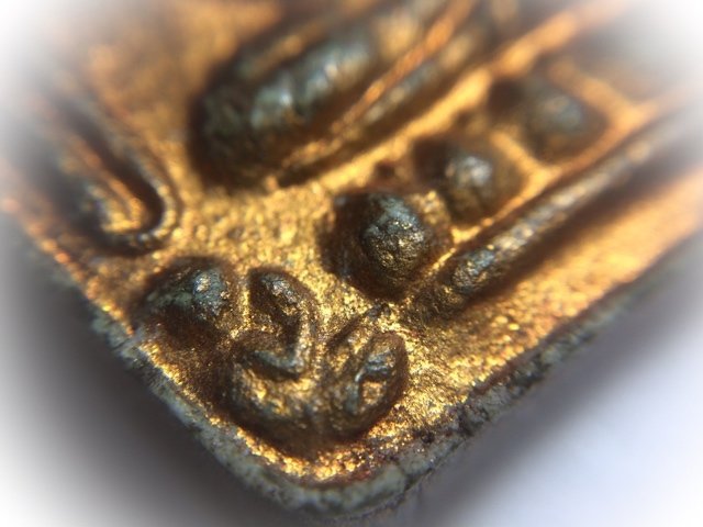 Khun Phaen Prai Kumarn Luang Phu Tim 2515 BE Nuea Khaw Ta Bronze Fang Sariga Koo With Certificate