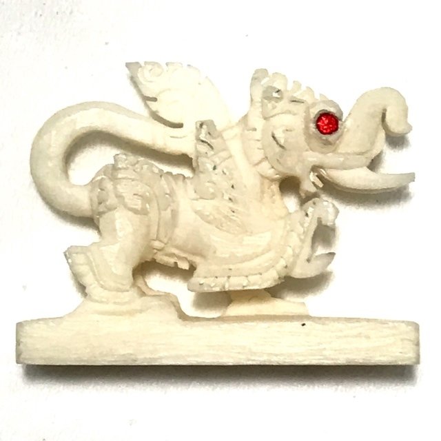 Kochasri Nga Gae Carved Himapant Animal Red Gemstone Eyes Luang Por Horm Wat Chak Hmak Free EMS