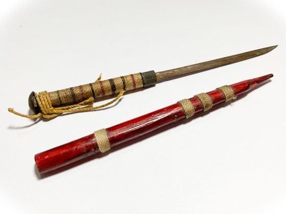 Meet Daab Lek Akom Ritual Spirit Knife Thai Flag Cord Hilt & Sinjana Cord spellbound wrapped sheath 6 Inches - Luang Por Tob