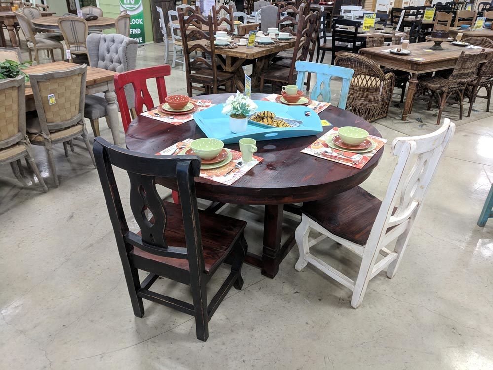 Lauro Walnut Dining Set with Black Chairs B-525299 Black
