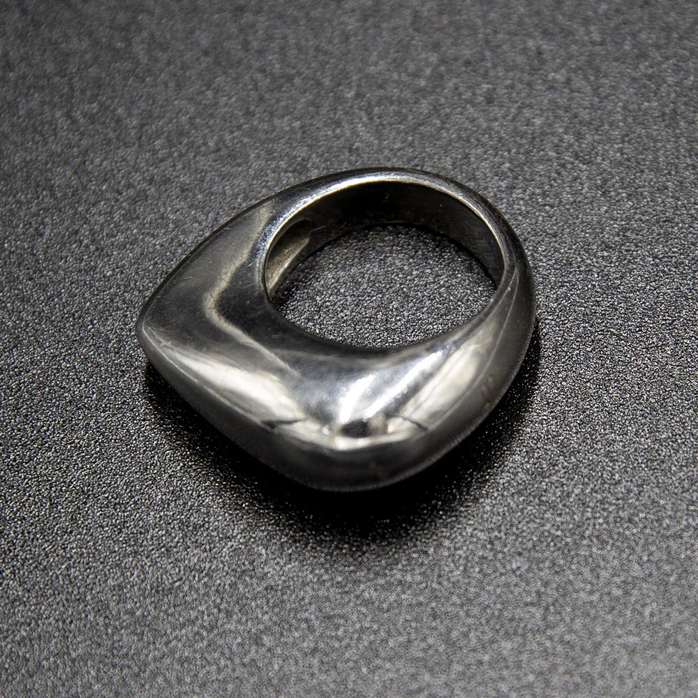 Anelli Moore - Giulia Barela Jewelry