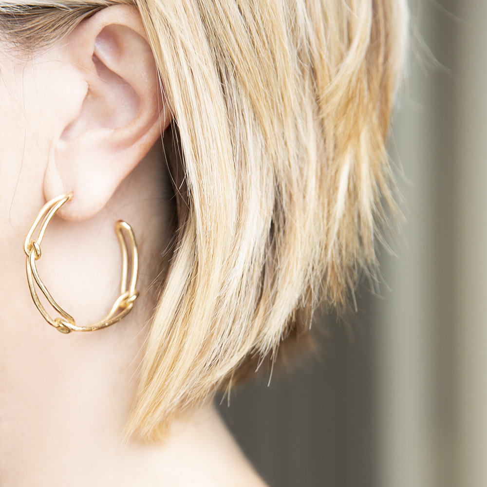 Orecchini Knot Light Hoop - Giulia Barela Jewelry