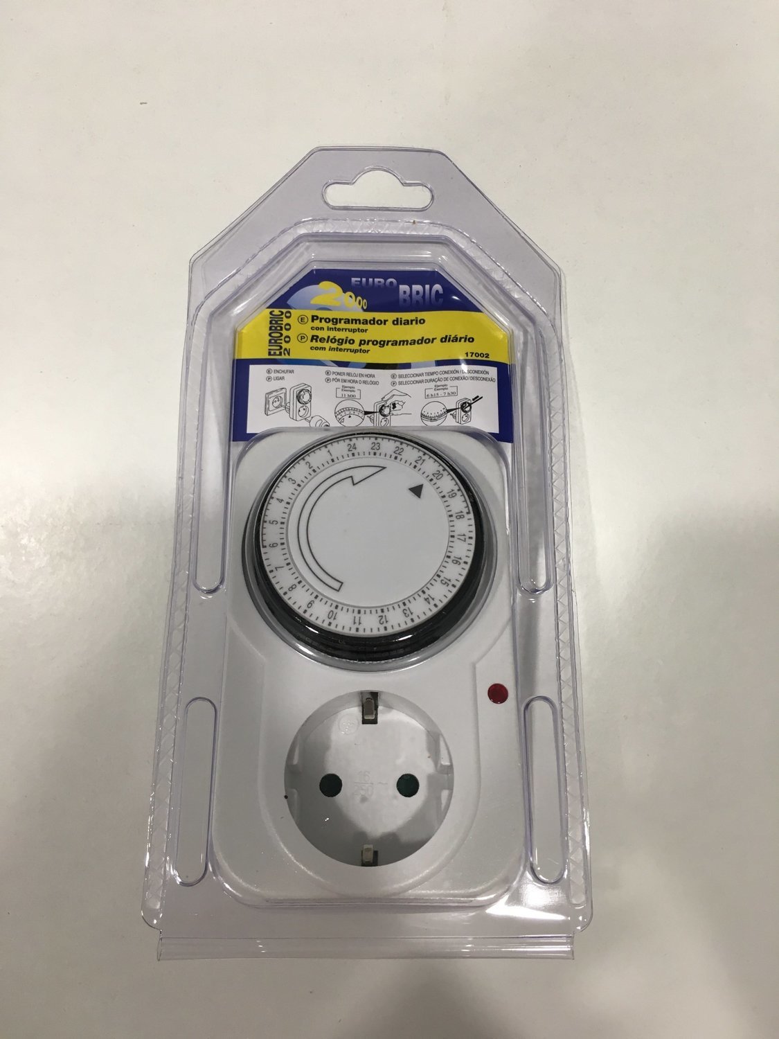 Interruptor horario diurno