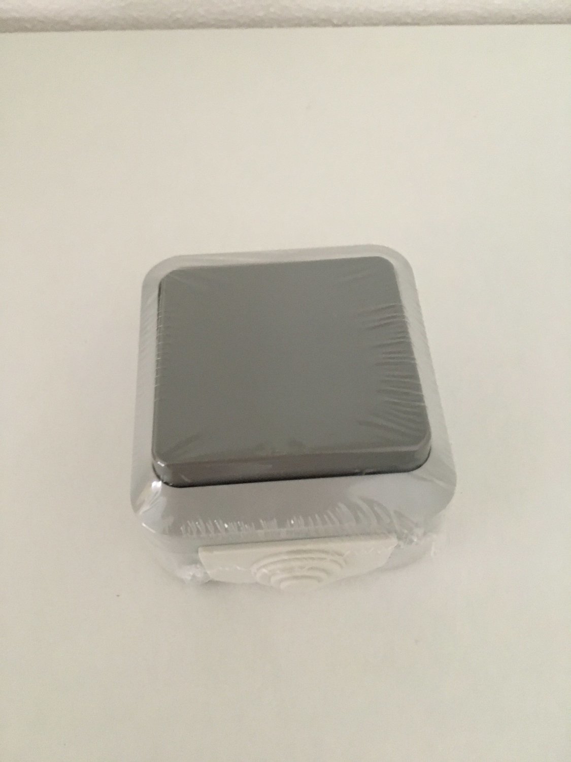 Comutador estanque 10A ip44 gris