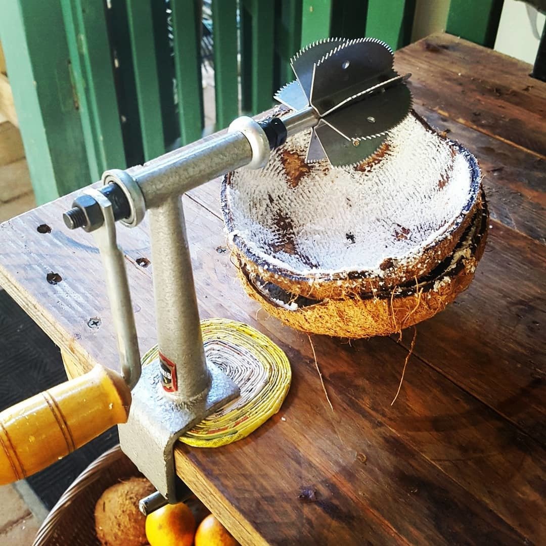 Coconut Grater 20001