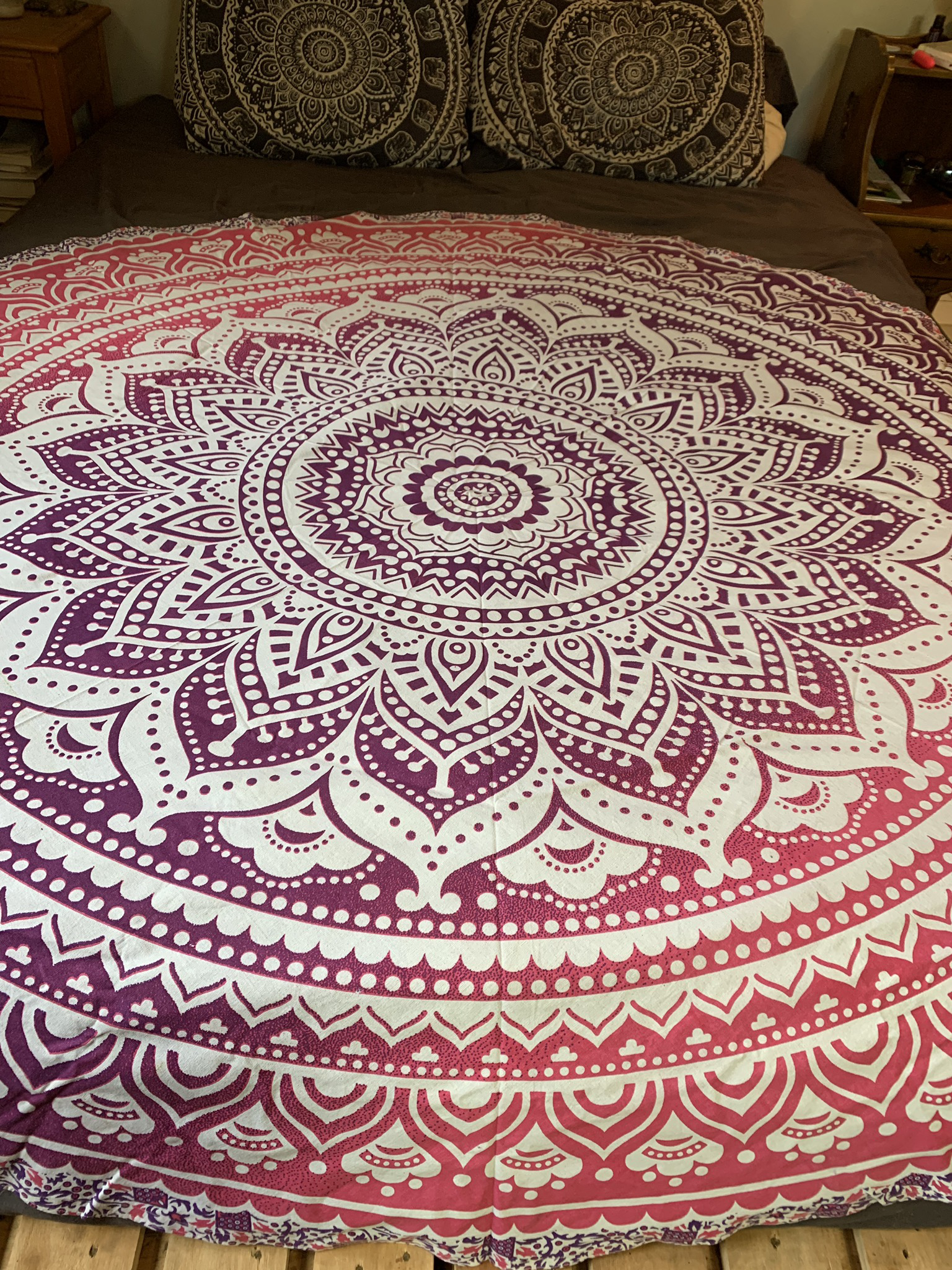 Large Pink Mandala Tapestry 00085