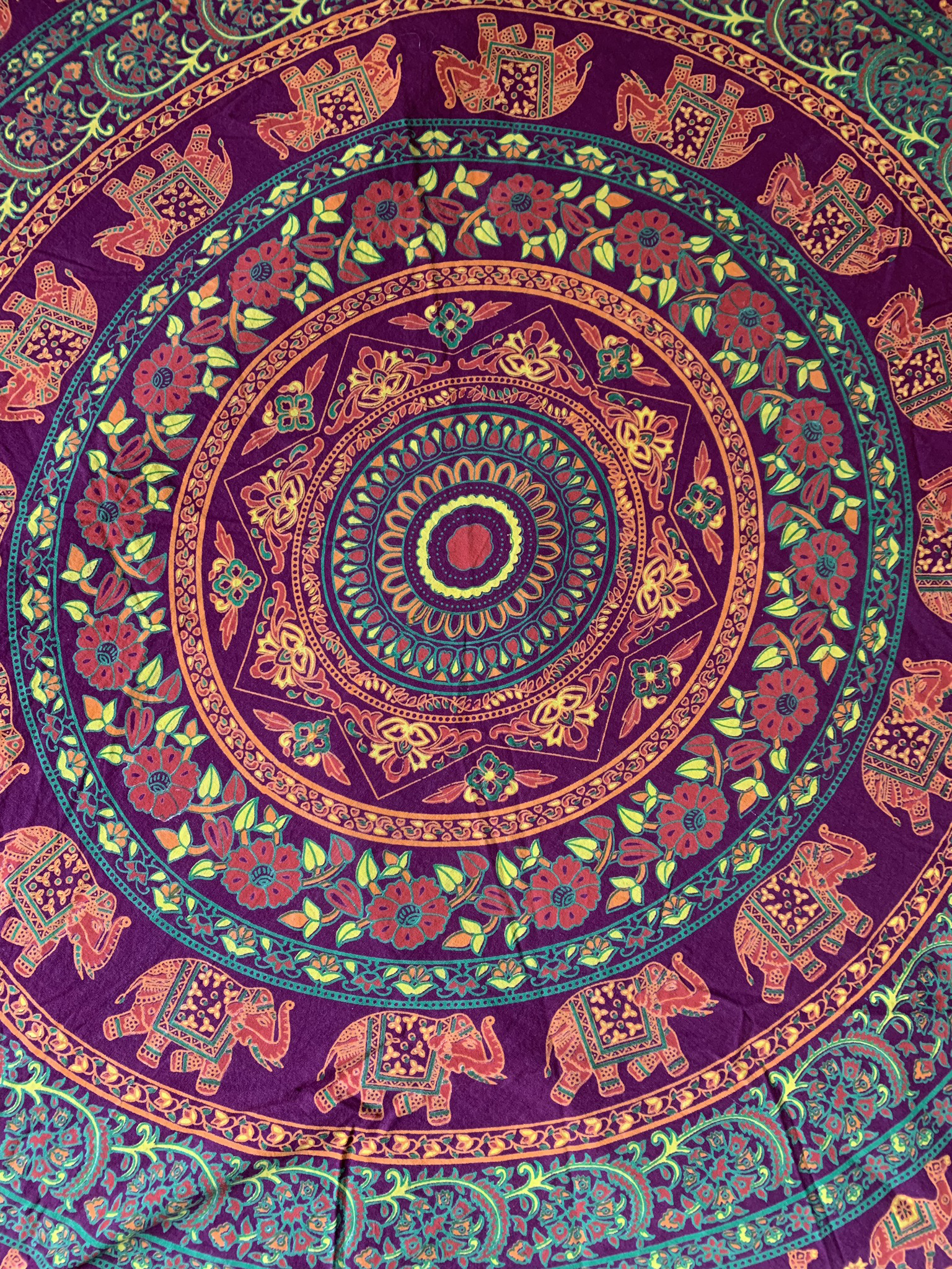 Small Elephant Tapestry 00083