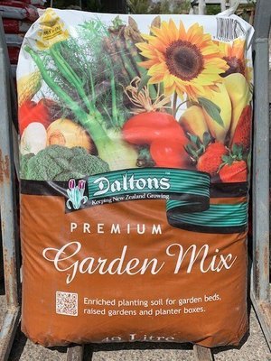 Daltons Premium Garden Mix