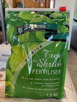 Daltons Premium Tree & Shrub fertiliser