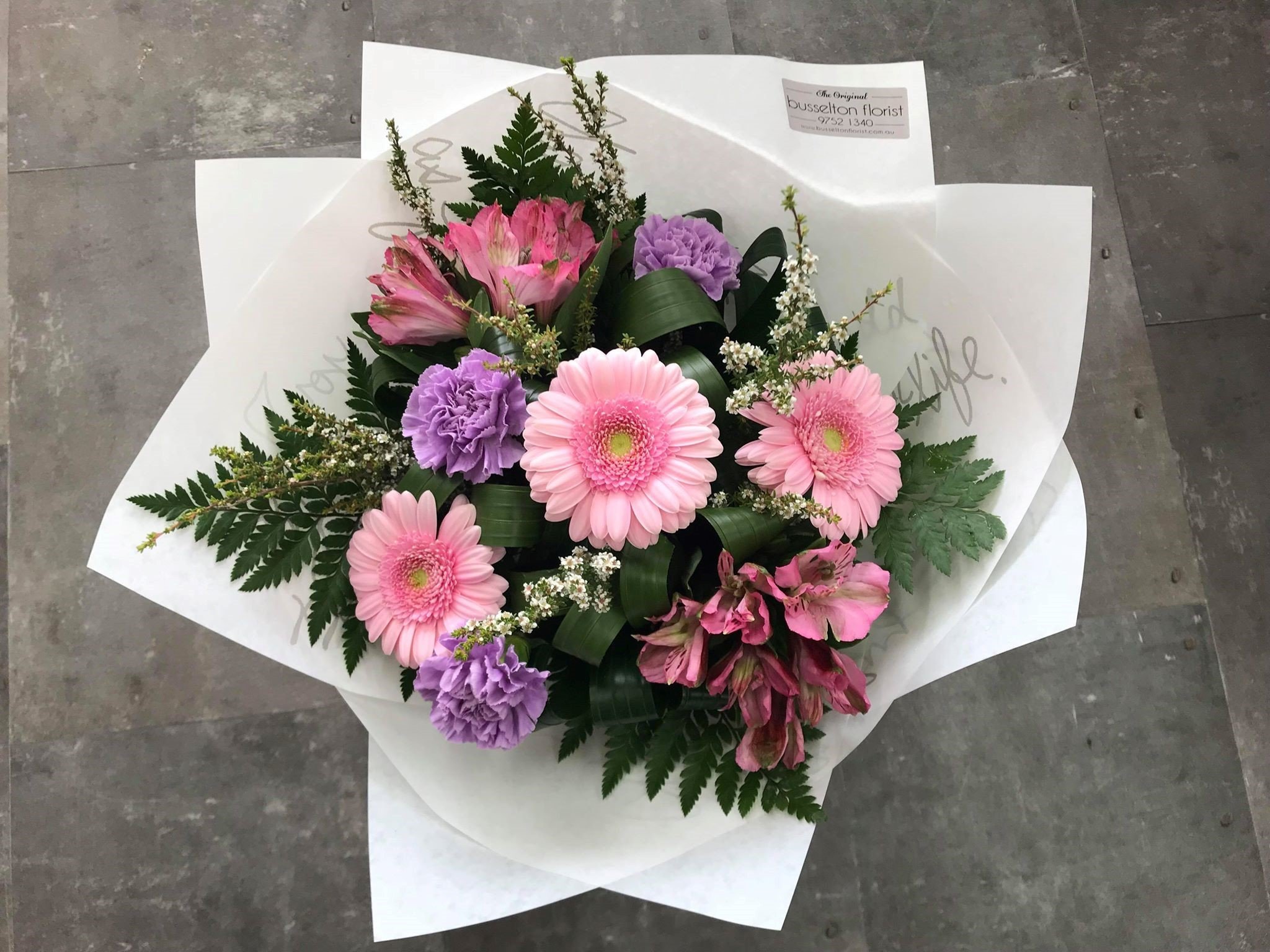 Mixed Bouquet Small 00002