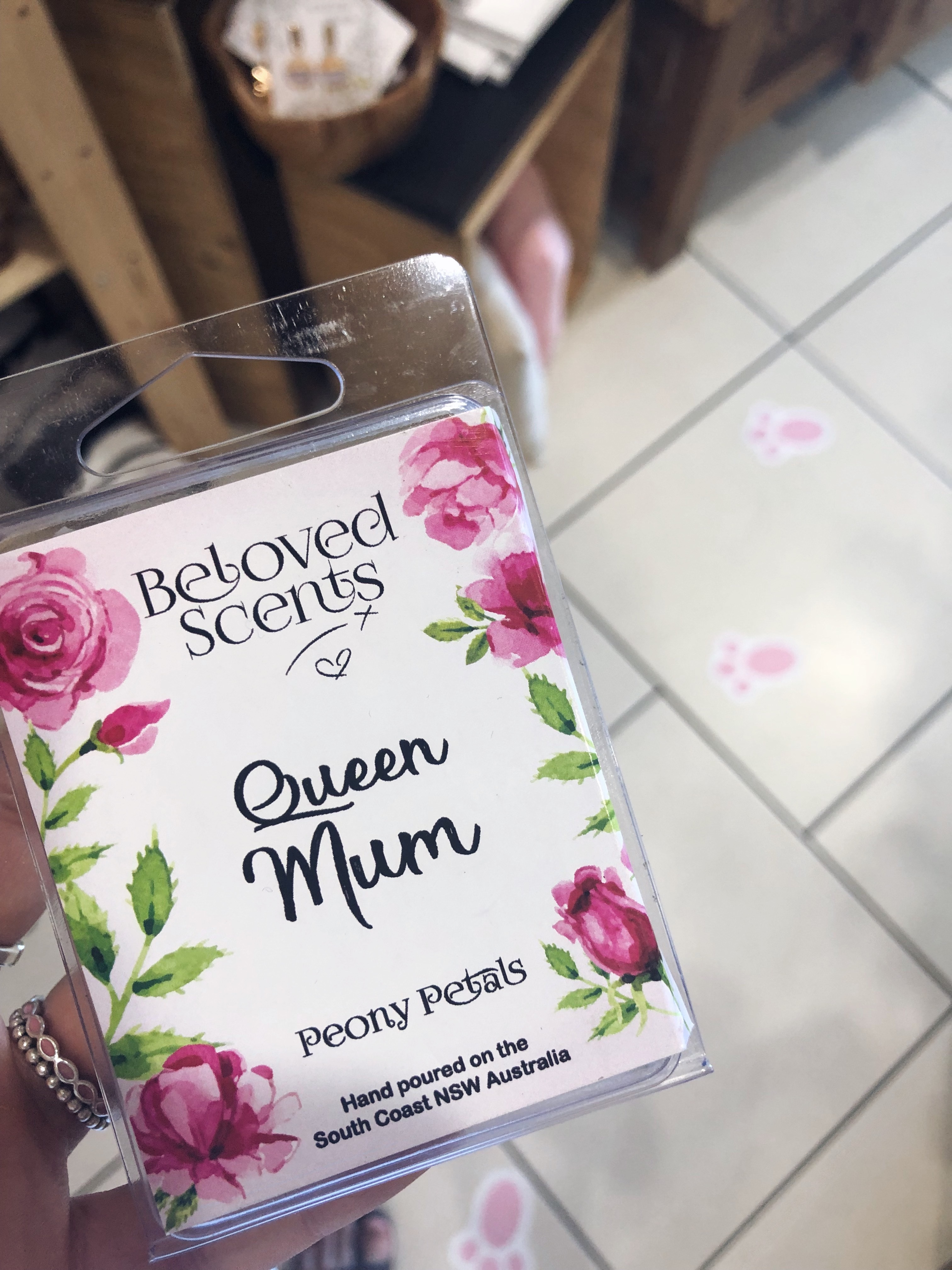 QUEEN MUM - MELT BLOCK 00016