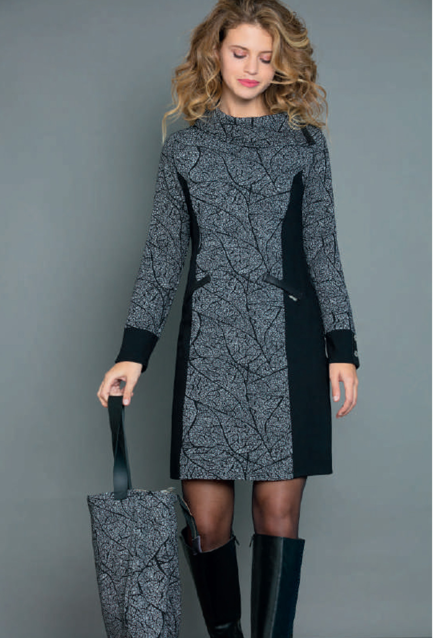 Maloka: Romantic Rainstorm Jacquard Contrast Midi Dress MK_FLEUR_N2
