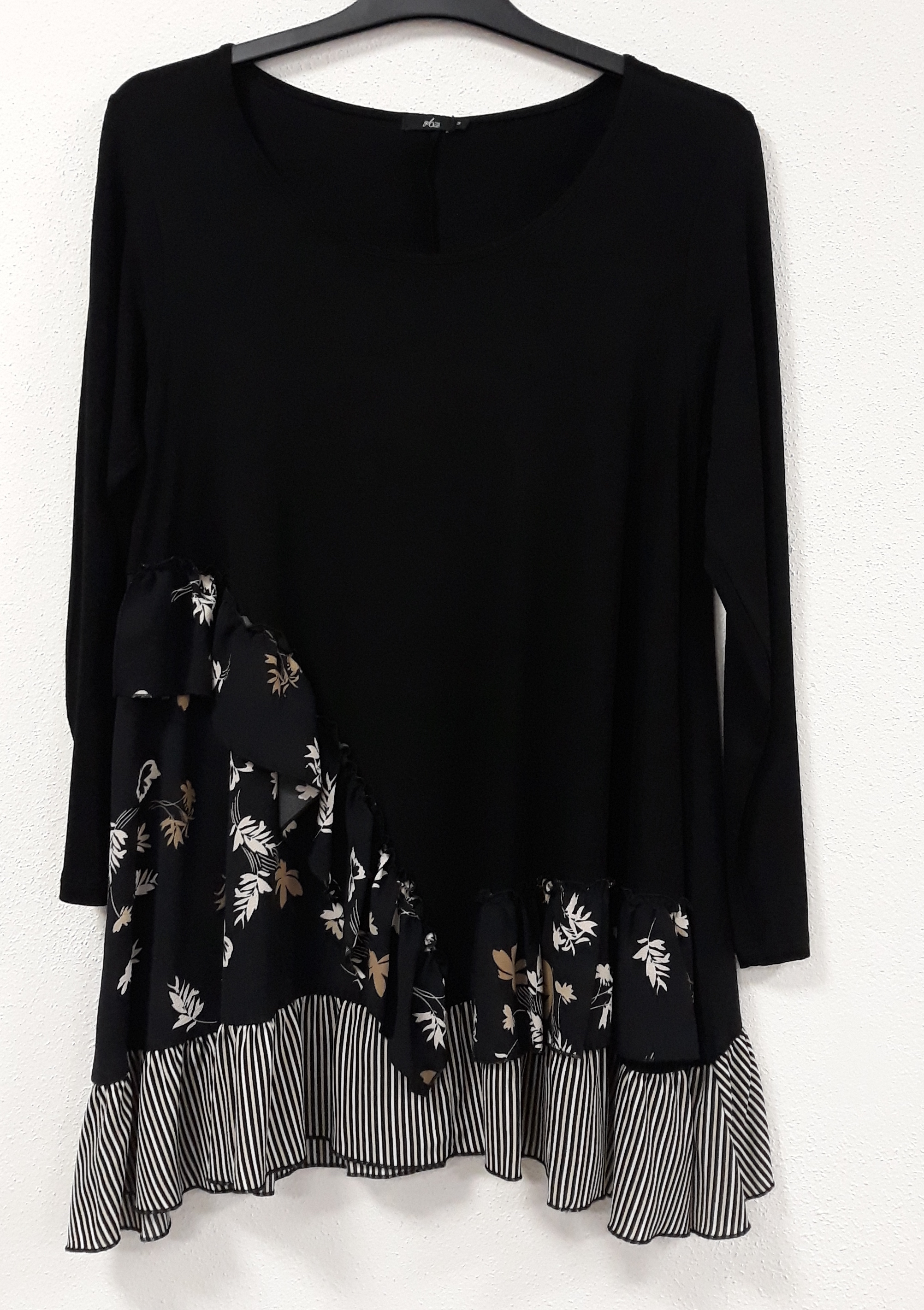 G!oze France: Asymmetrical Bouquet Of Ruffles Contrast Tunic (2 Left!)