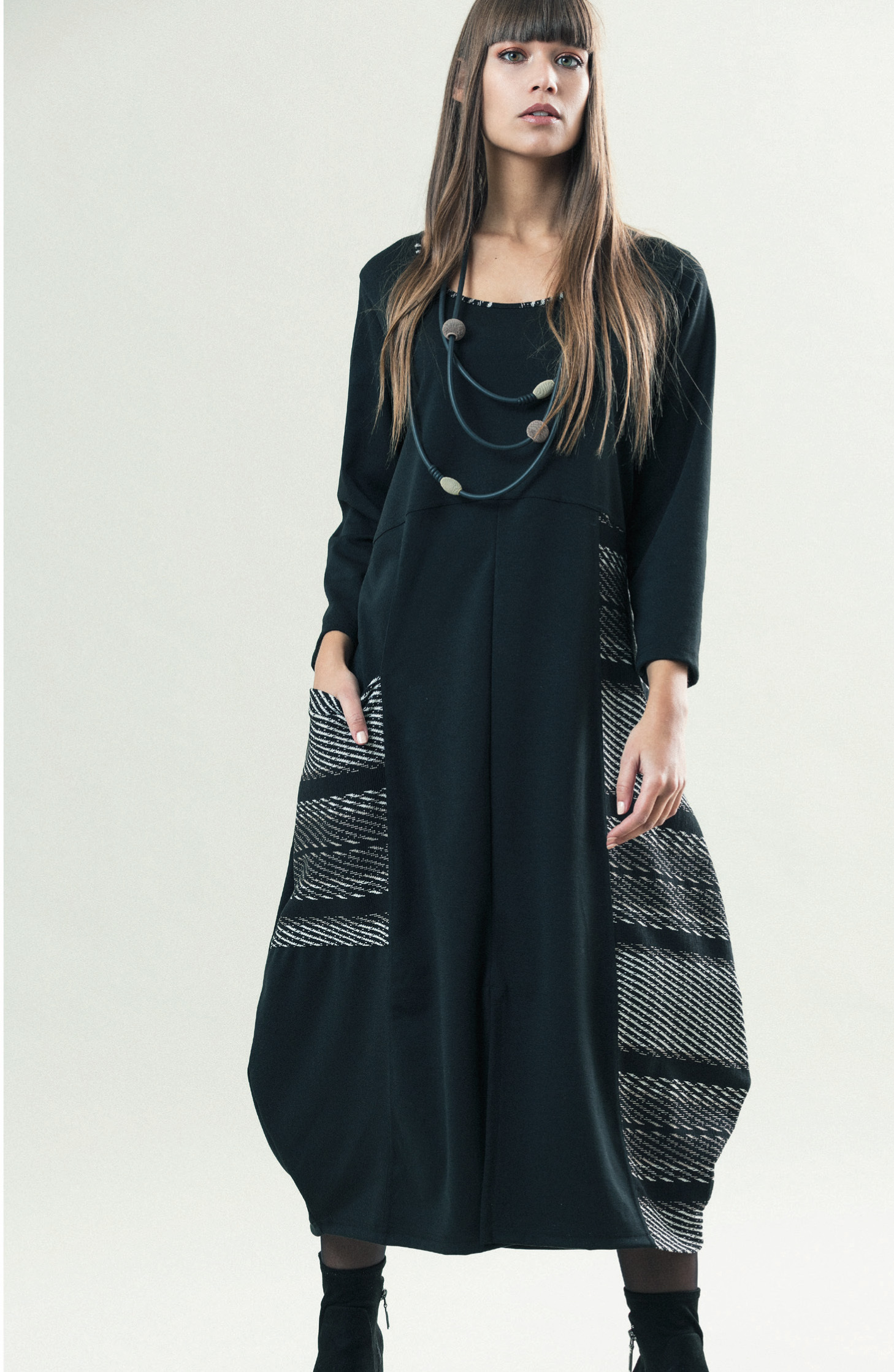G!OZE France: Jacquard Pocket Bubble Hem Dress G_CALAS_N1