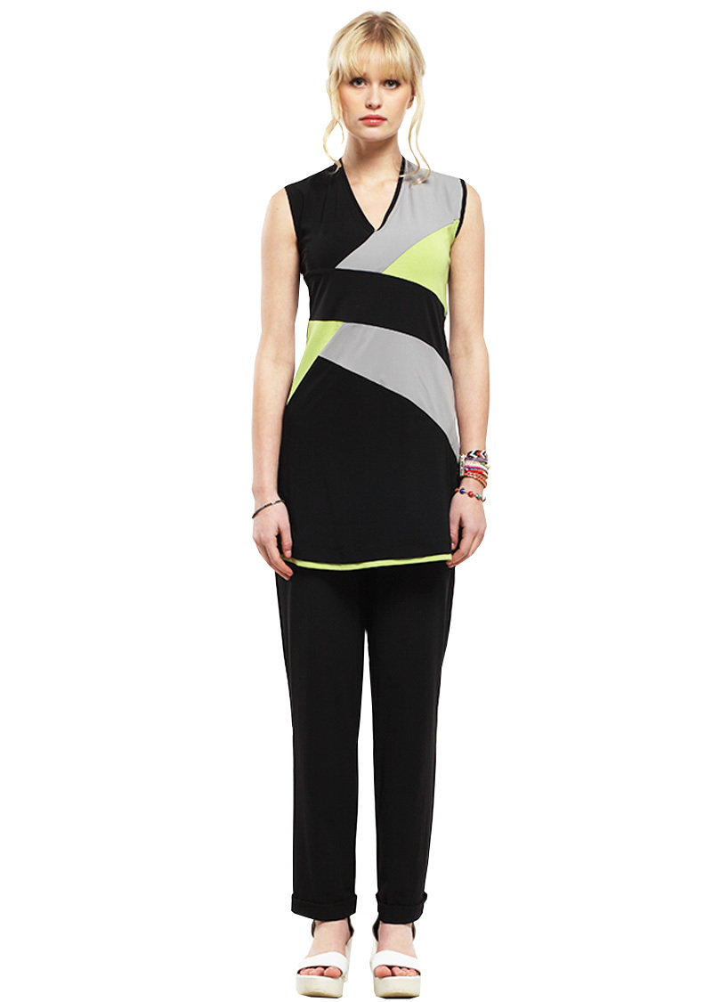 Double Jeu Paris: Thrilling Tennis Tunic Low Quantity!