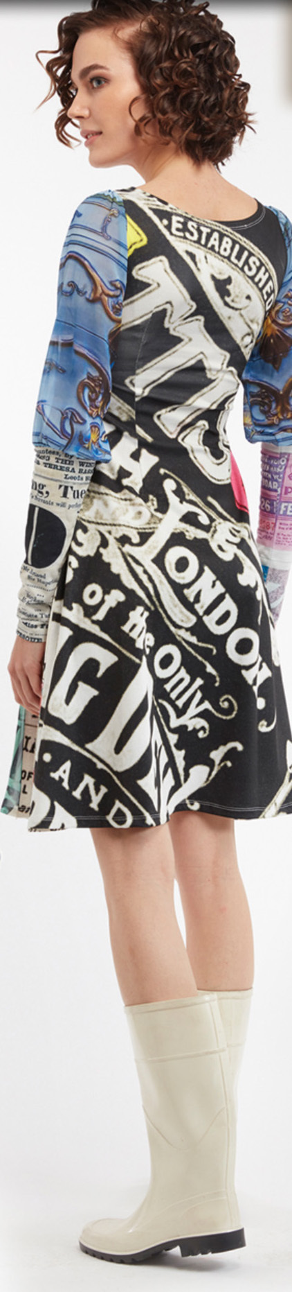 IPNG: Furniture Gossip Gazette Illusion Dress