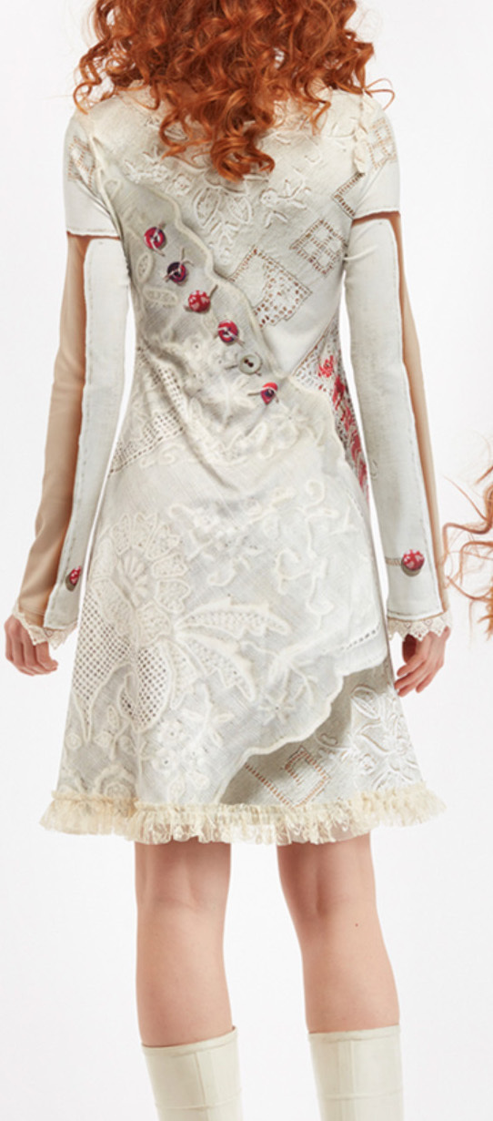 IPNG: Pink Living Room Illusion Flared Dress In Poetic Layers