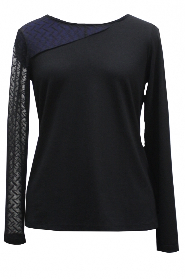 Maloka: Elegant Asymmetrical Sleeve Top (More Colors!)