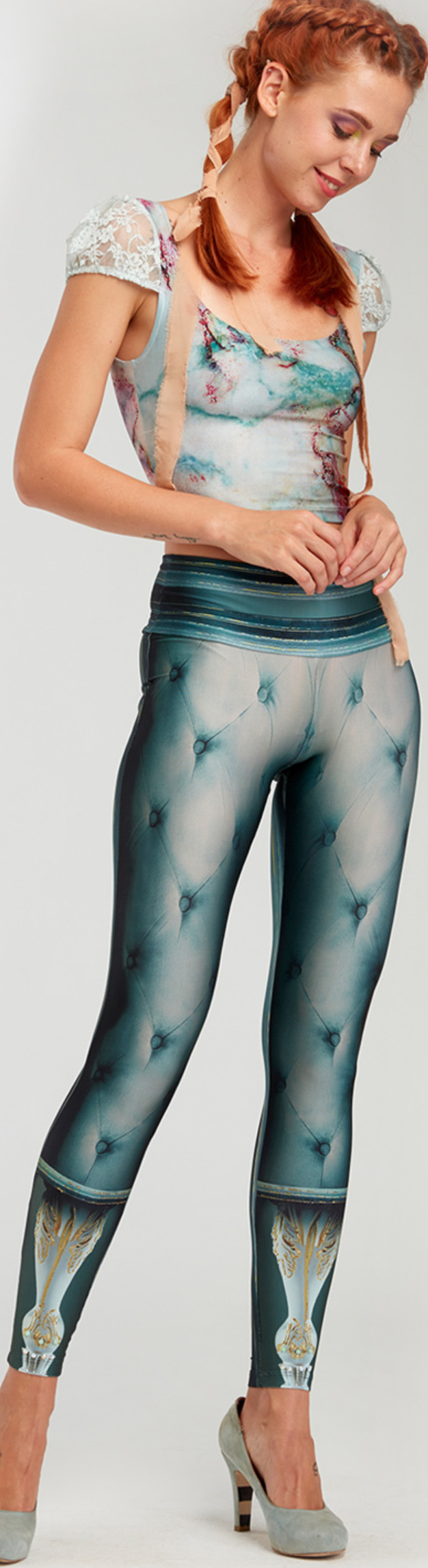 IPNG: Inna Me Rose Reflection Illusion Legging