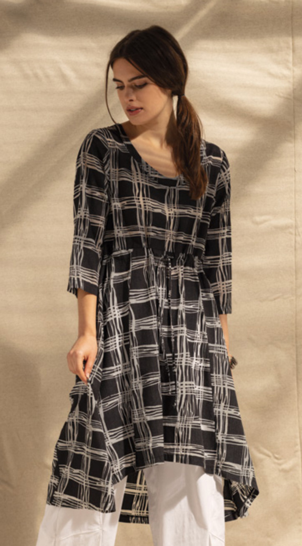 G!oze France: Streets Of Naples Pull Tie Asymmetrical Long Tunic G_DROLE