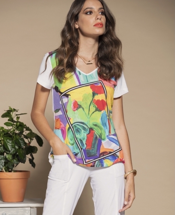 Maloka: Apples & Cherries Abstract Art Top (More Art Patterns!) MK_CLARINE