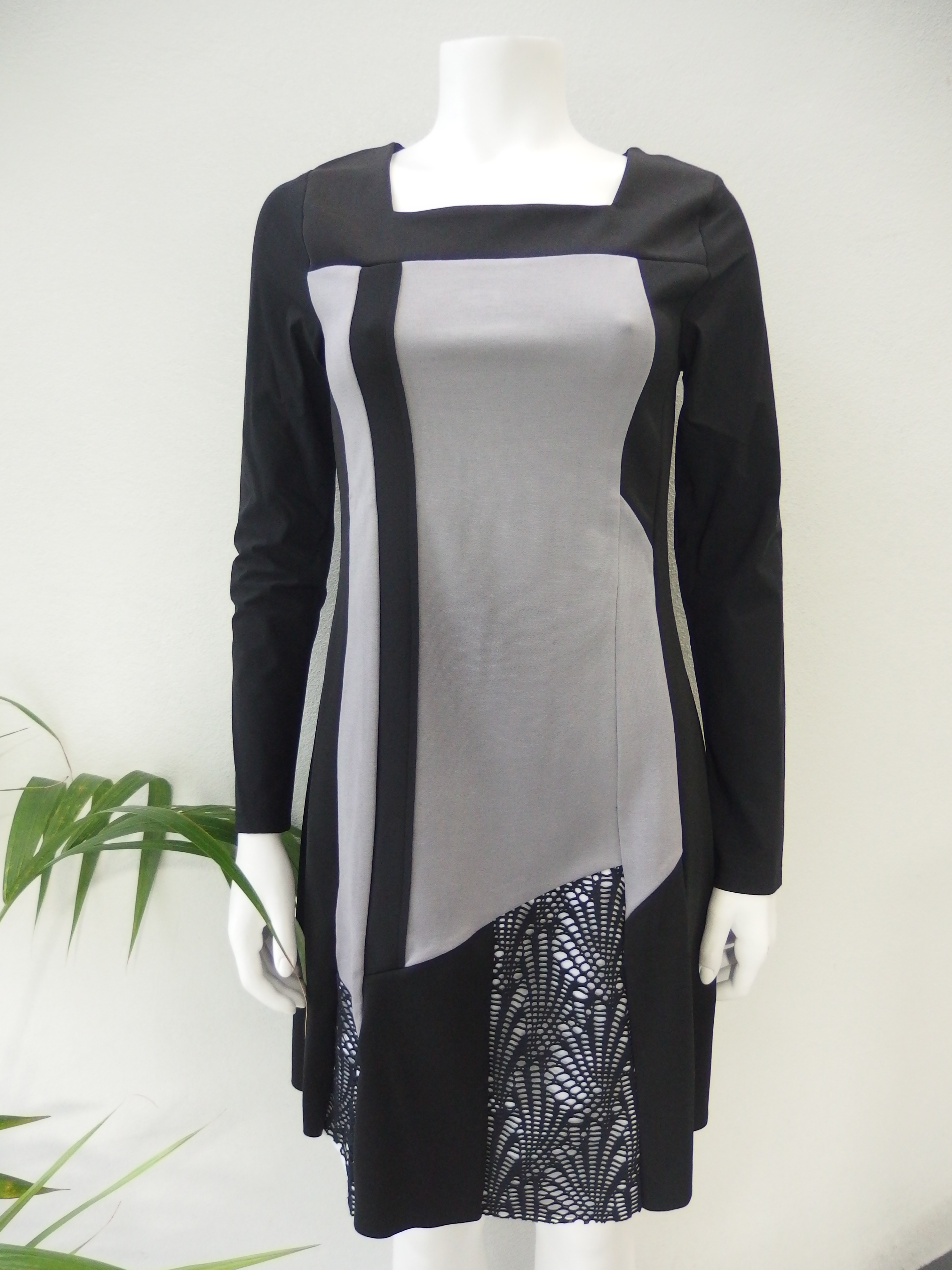 Maloka: Colored Diamond Twist Dress (More Colors!)