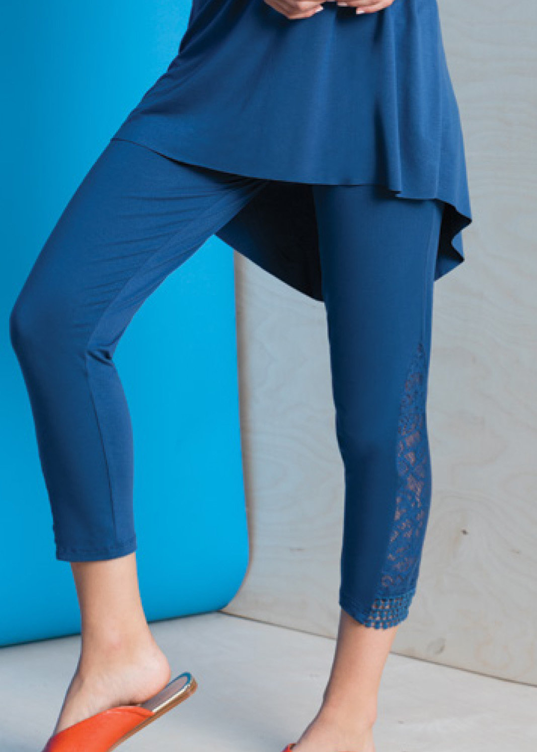 Maloka: Arabesque Side Window Legging (2 Left in Black!) MK_LISBONE_N1