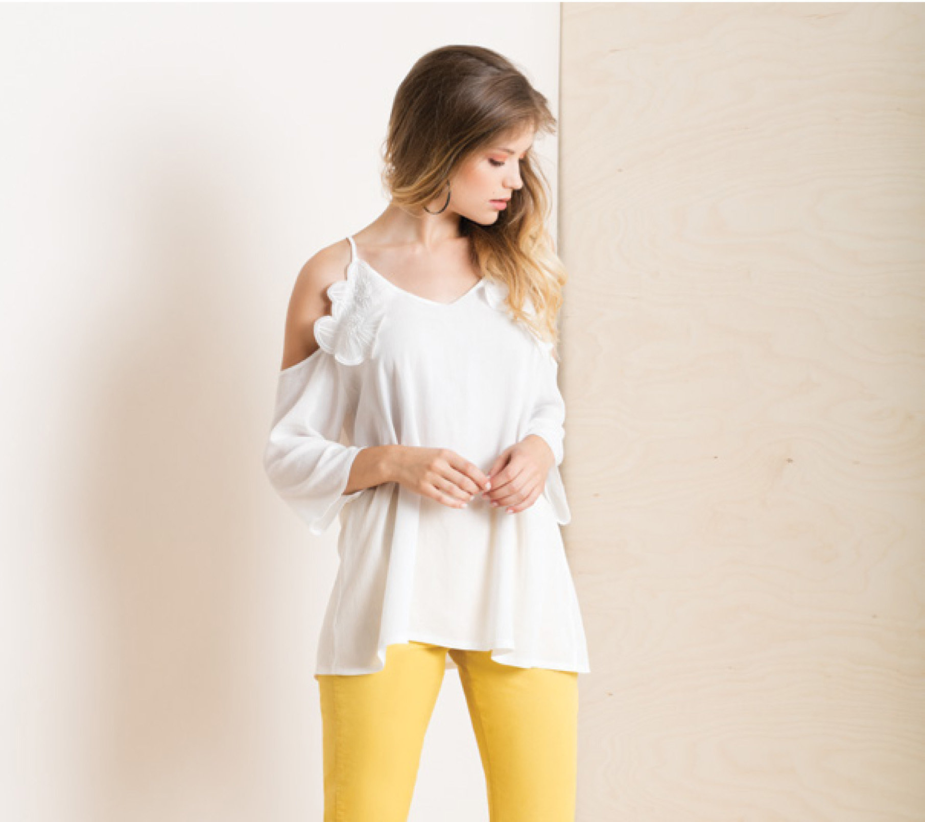 Maloka: Soft Petals Asymmetrical Cold Shoulder Tunic (More Colors, Few Left!) MK_DUDA_N