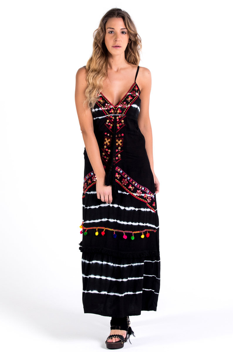 Savage Culture: Sweetheart Fringed Fit & Flare Maxi Dress Portofino II