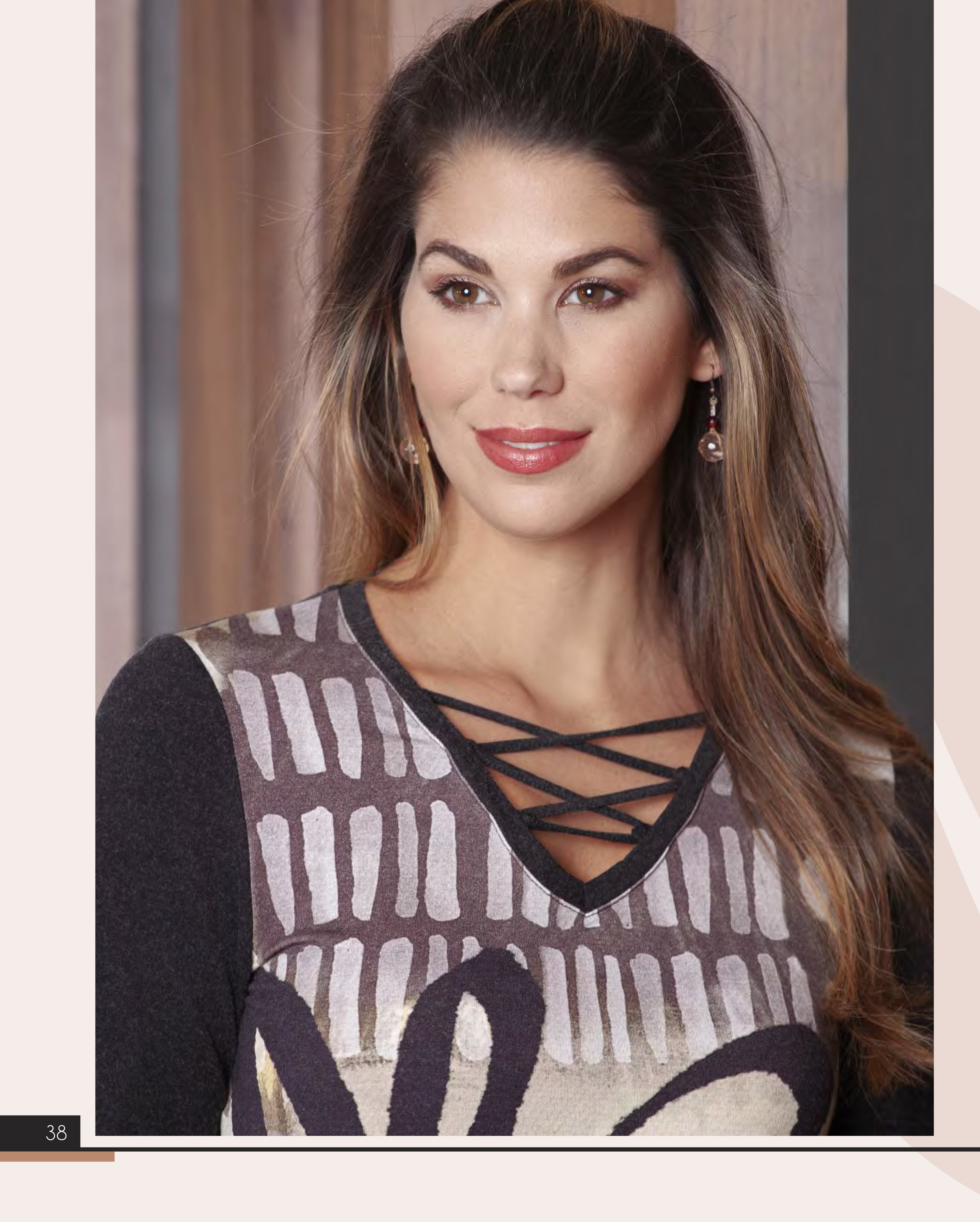 Simply Art Dolcezza: Melting Chocolate Daisy Criss Cross Art Tunic