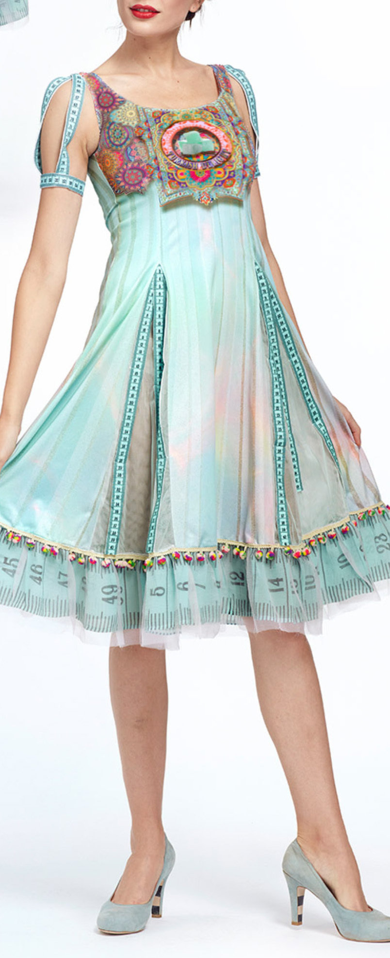 IPNG: Pastel Green Prismatic Rose Lokoometric Illusion Midi Dress