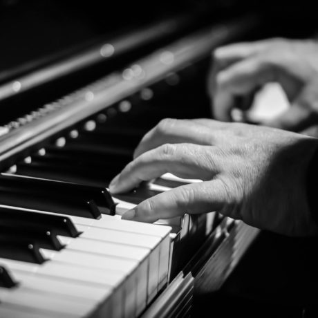 Balance Alumni Club - Spüre die Kräfte und Emotionen der Musik und schau einem Klavierbauer über die Schulter BAC-19-01