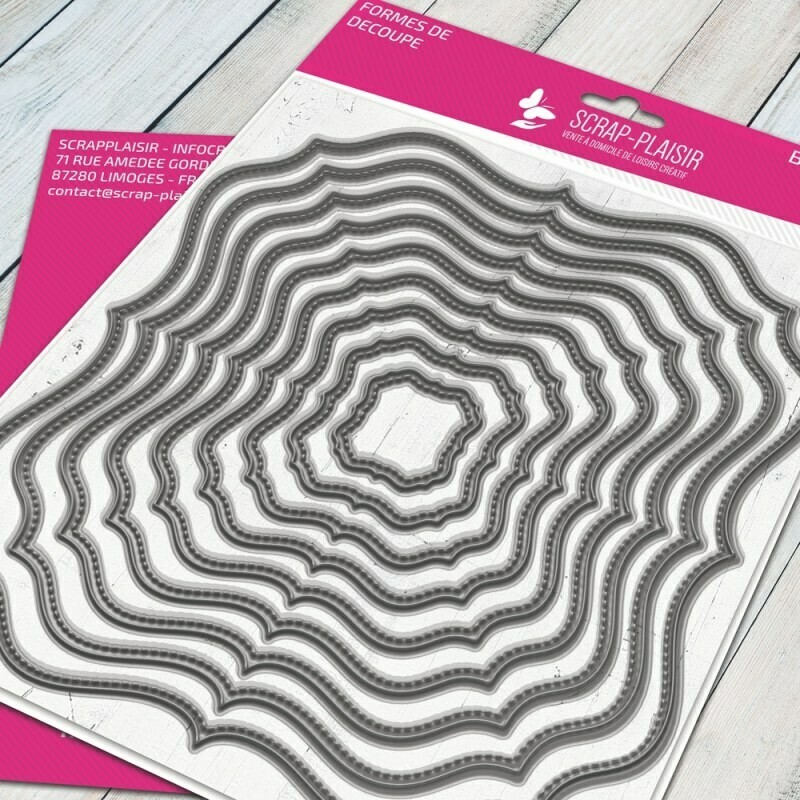 Set de 9 matrices de découpes dies cadre romantique + fausse couture - 14,5x14,5cm Set de 9 matrices de découpes dies cadre romantique + fausse couture - 14,5x14,5cm