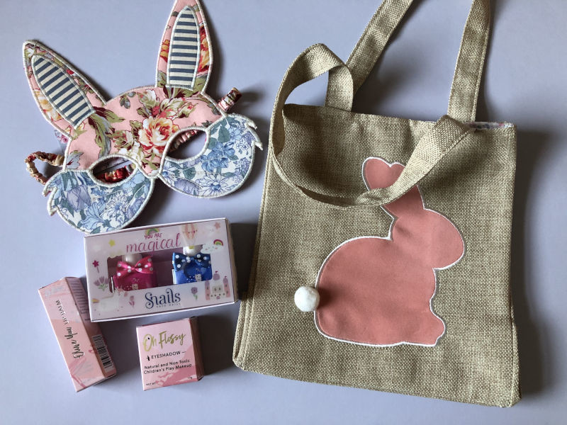 Play Makeup Gift Bag - Pom Pom Bunny 2 Play Makeup Gift Bag - Pom Pom Bunny 2