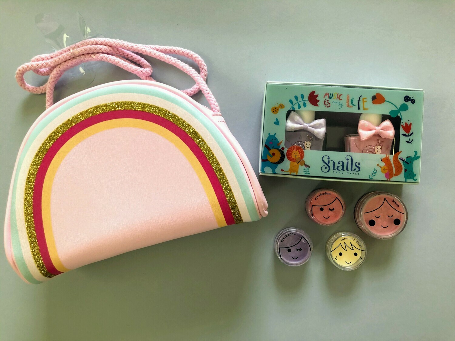 Play Makeup Gift Bag - Pink Rainbow Play Makeup Gift Bag - Pink Rainbow