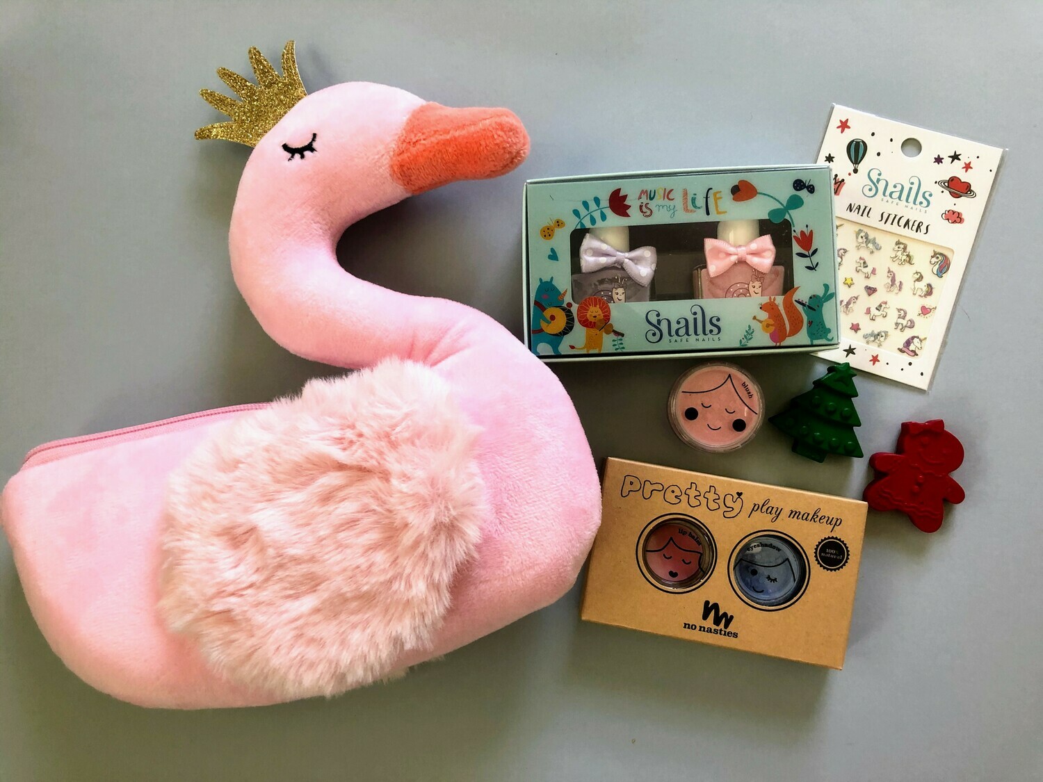 Play Makeup Gift Bag - Pink Swan Play Makeup Gift Bag - Pink Swan