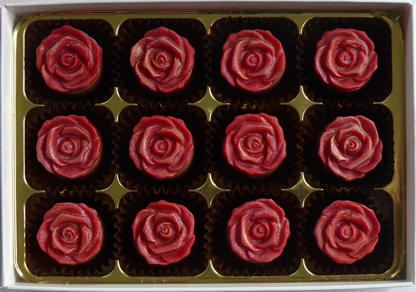 Deep Red Roses 00057