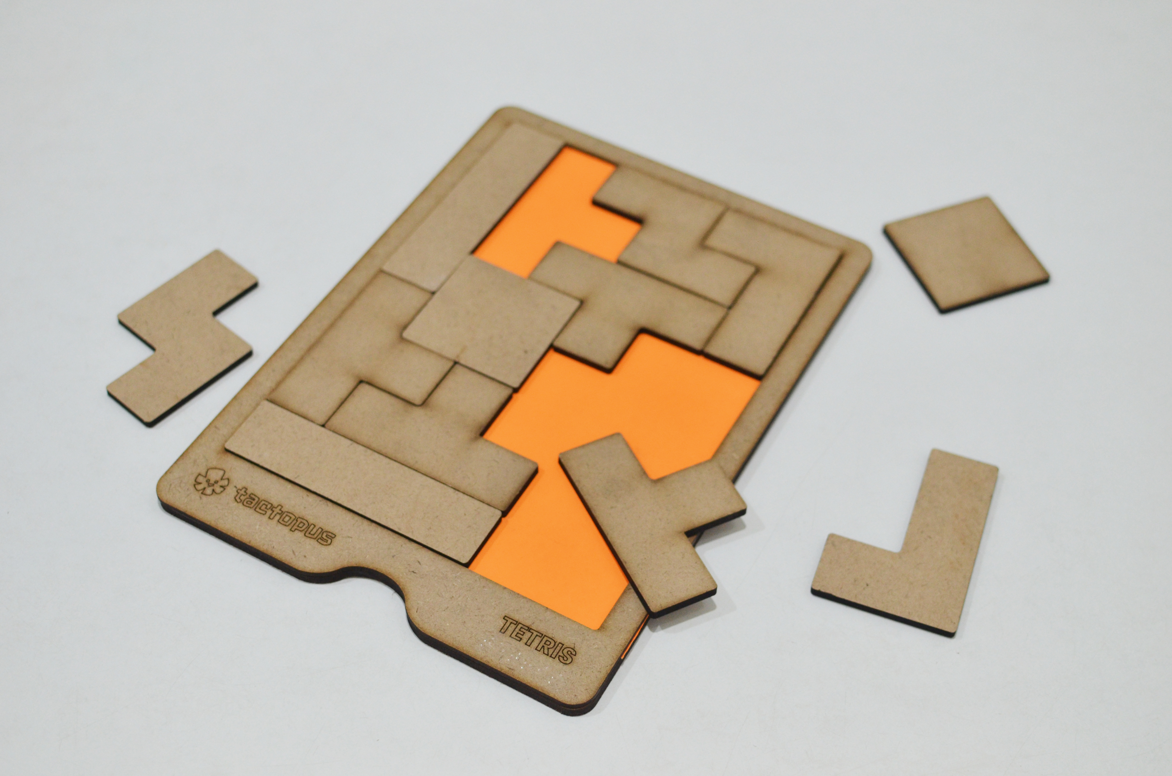 Tetromino Puzzle Board
