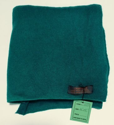 100% Cashmere Stole/Scarf - Size: 28 100% Cashmere Stole/Scarf - Size: 28