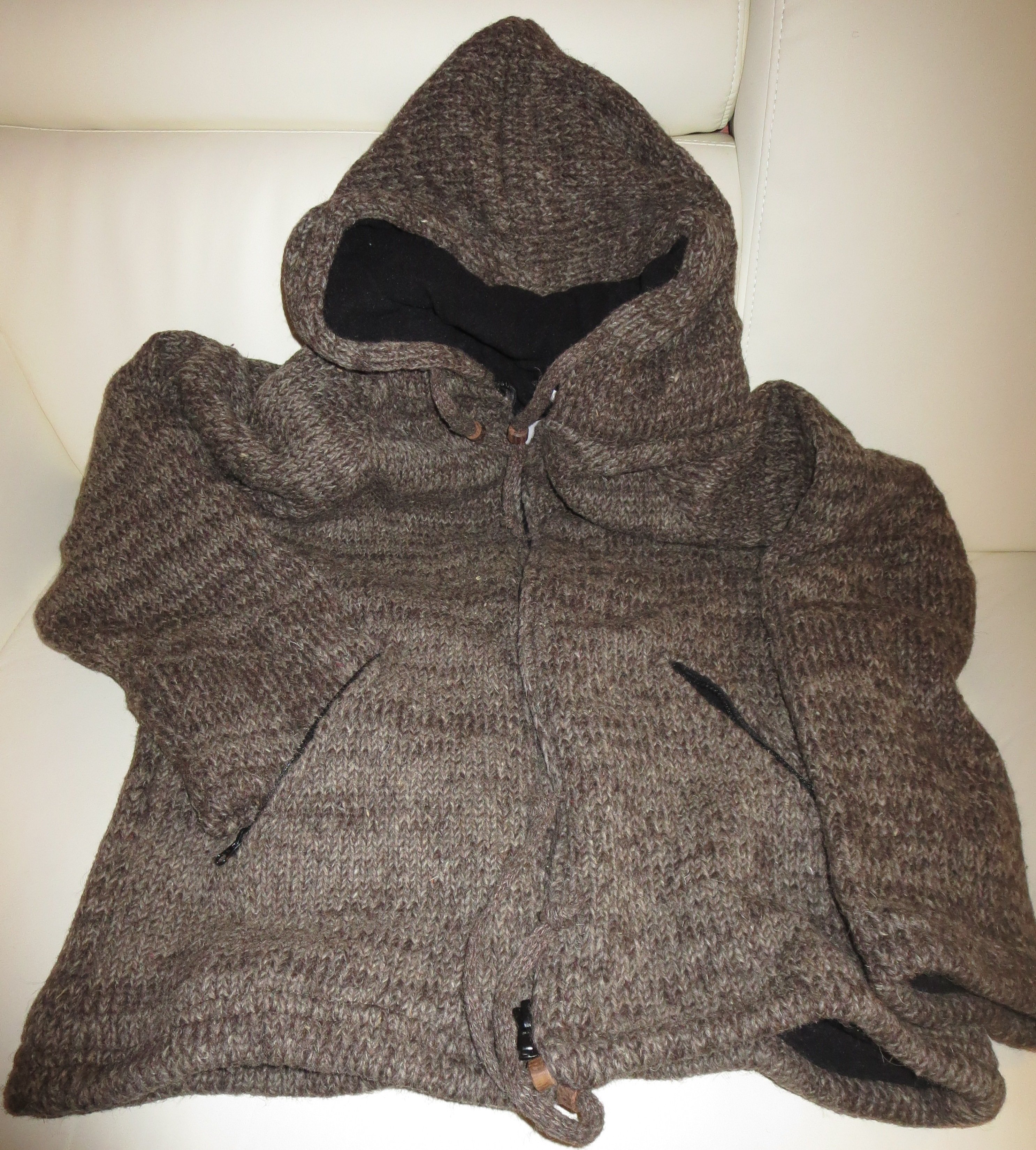 Woolen Jacket Hand Knitted 0782