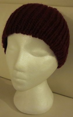 Woolen winter toque - Maroon Woolen winter toque - Maroon